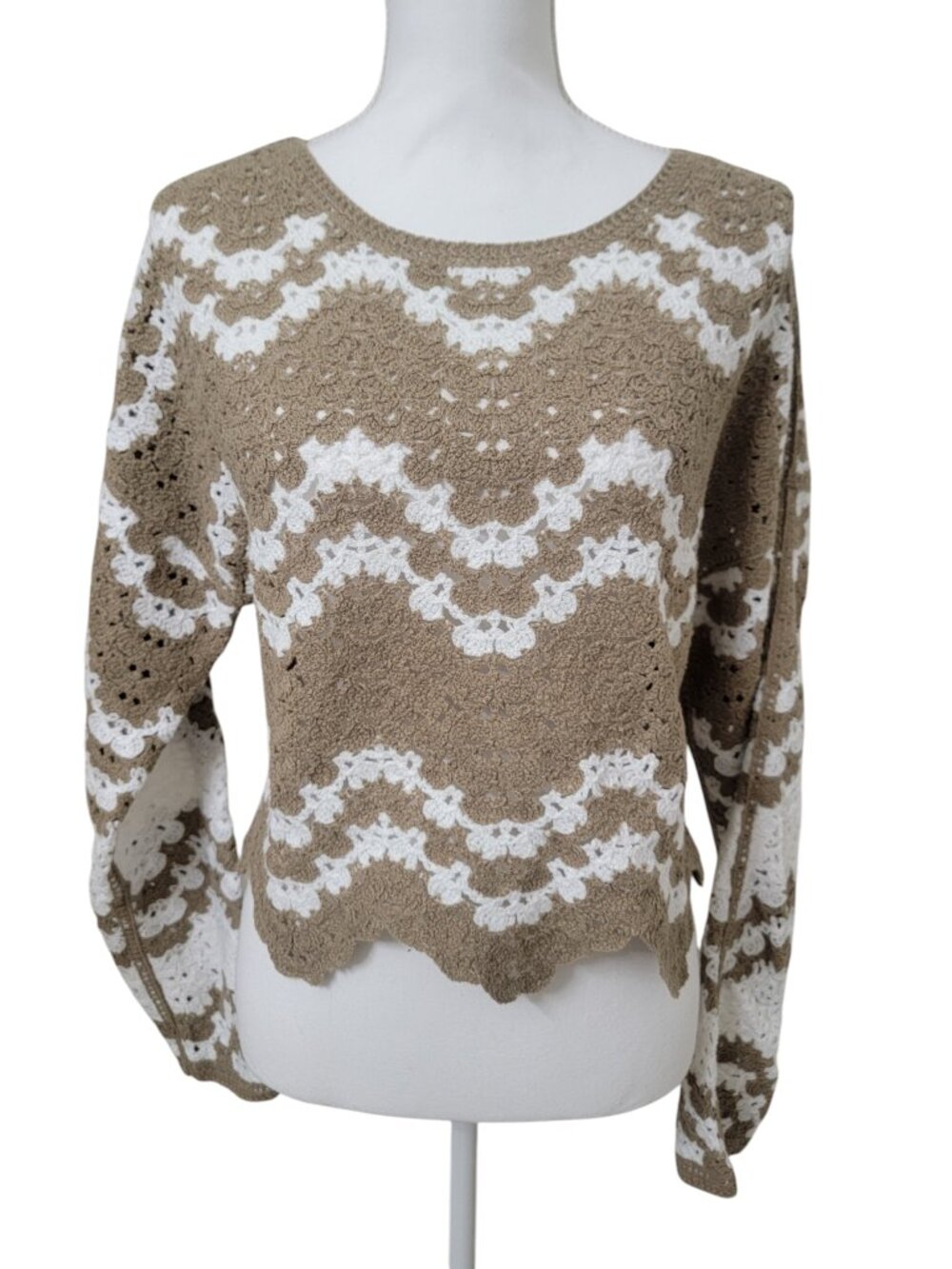 Rebellion Again Size S Tan & White Chevron Pattern Crochet / Knit Sweater
